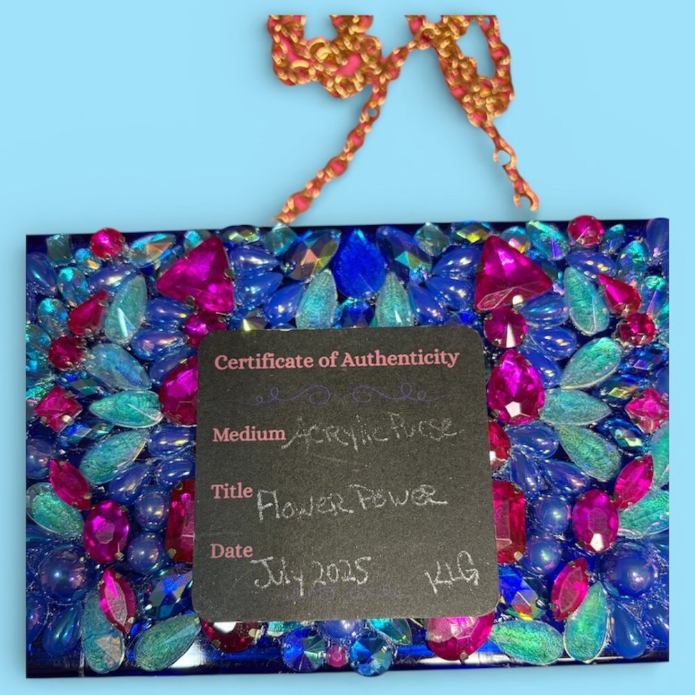 STUNNING BAG!  Flower Power Blue Acrylic Clutch w 3D Flowers - Picture 4 of 9